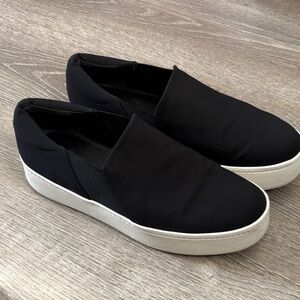 Womens Black Vince Slip-On Sneakers